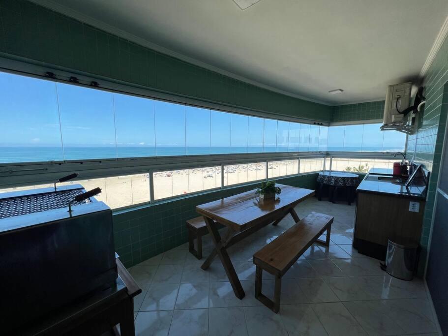 Apartamento Guilhermina de frente para o mar Praia Grande (Santos) Exterior foto