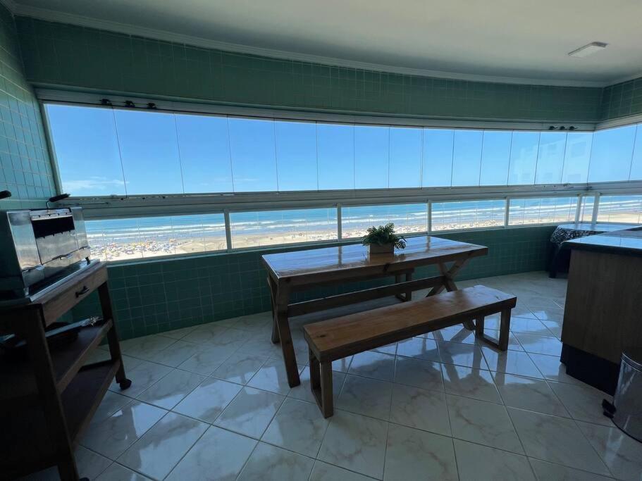 Apartamento Guilhermina de frente para o mar Praia Grande (Santos) Exterior foto